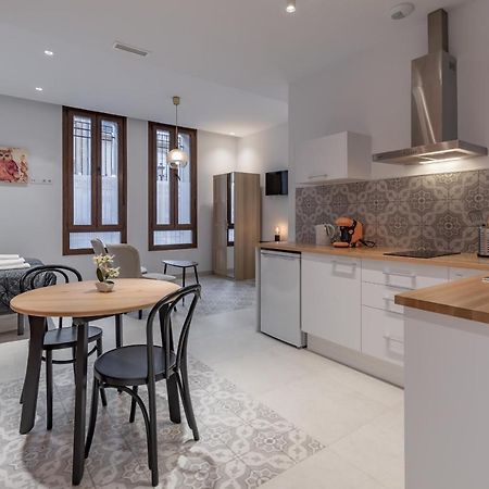 Gorgeous Apartment Close To City Centre Валенсия Екстериор снимка
