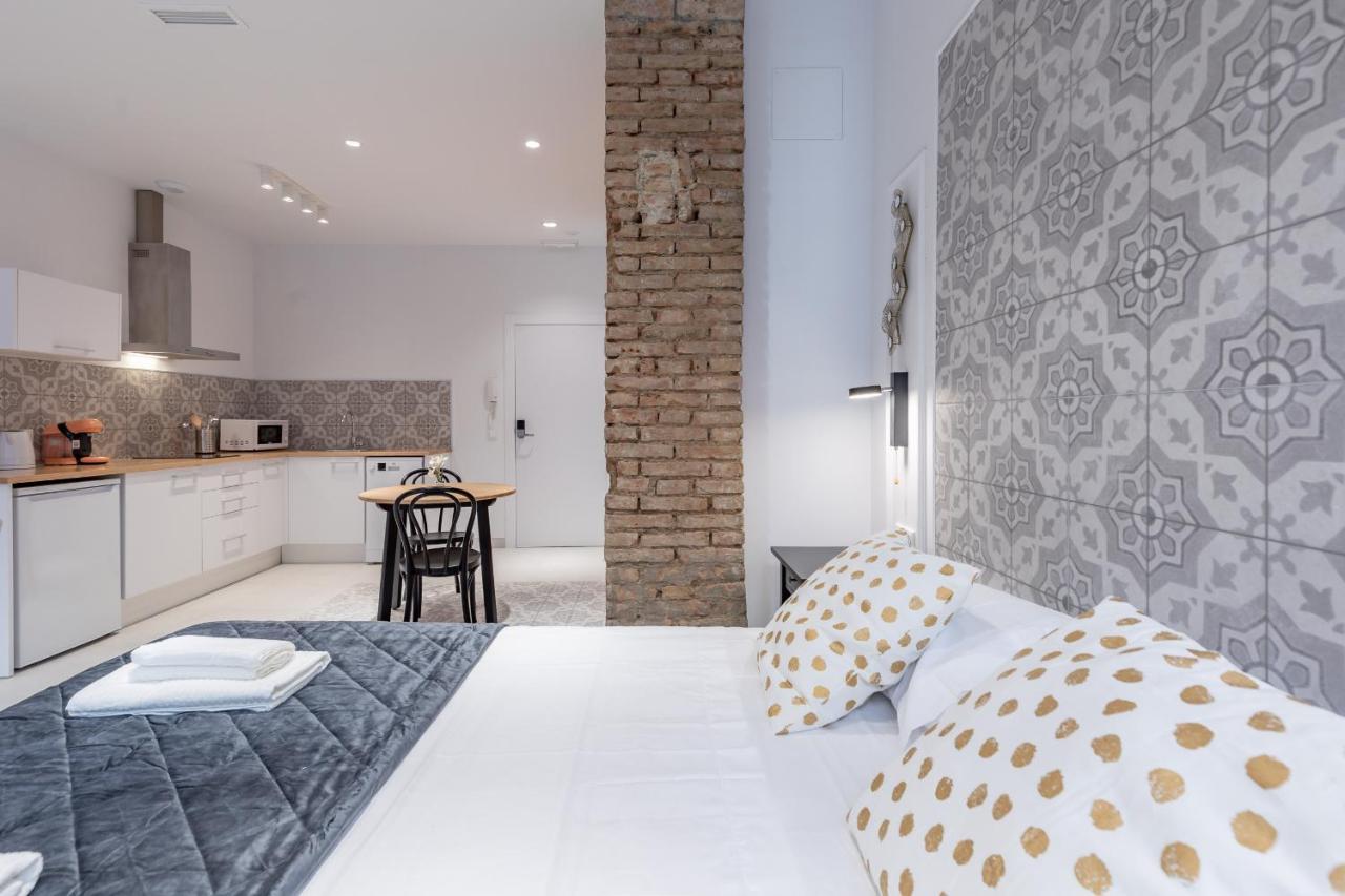 Gorgeous Apartment Close To City Centre Валенсия Екстериор снимка